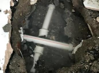 昆明阳台漏水维修公司为您分享楼上楼下漏水怎么处理